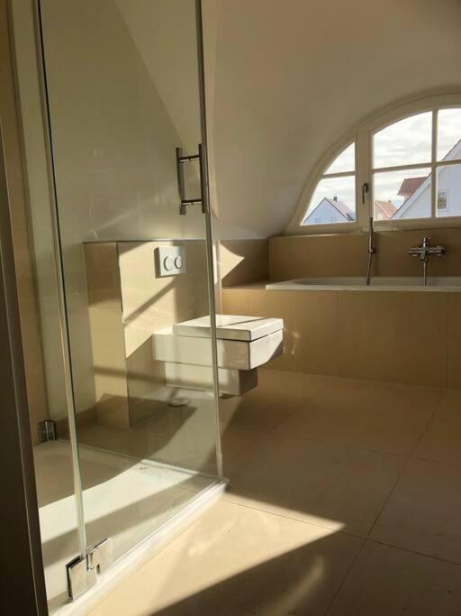 Reetdachhaus Seasons Mit Kamin & Sauna Gross Schwansee Exterior foto
